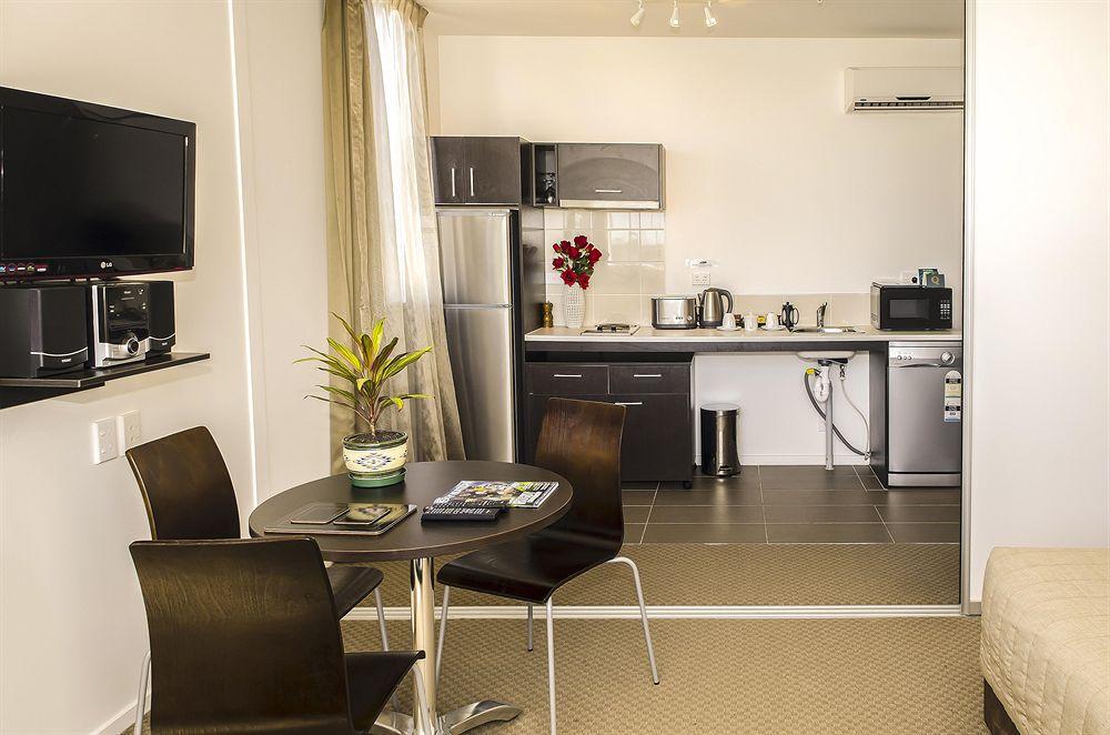 Quest Henderson Serviced Apartments Auckland Dış mekan fotoğraf